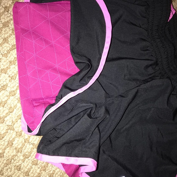 Nike Dri-Fit shorts w/ built in compression shorts - Picture 2 of 3